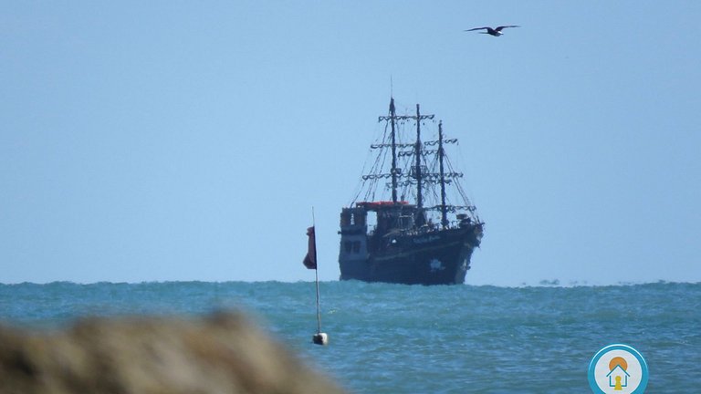 N4701 O Mar a seus pés Férias Praia e Beto Carrero